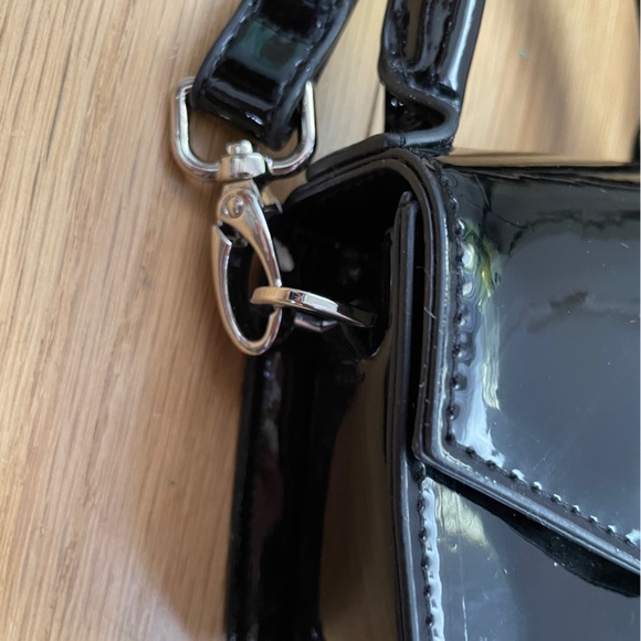 Wild Fable Black Faux Patent Leather Mini Pocket Book - Picture 5 of 11